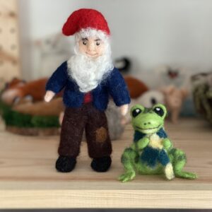 Zwerg und Frosch aus Kinderbuch "Frudi's Abentür"