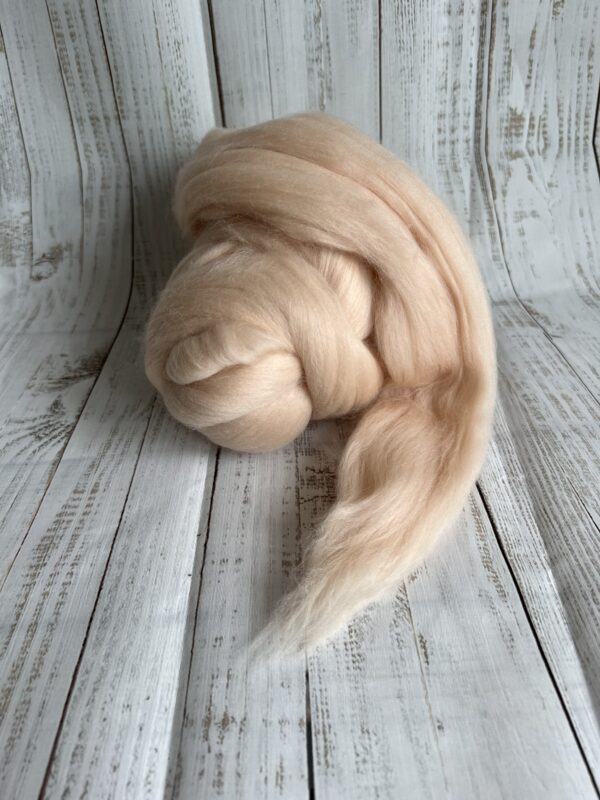 Merino Kammzug Hautfarbe